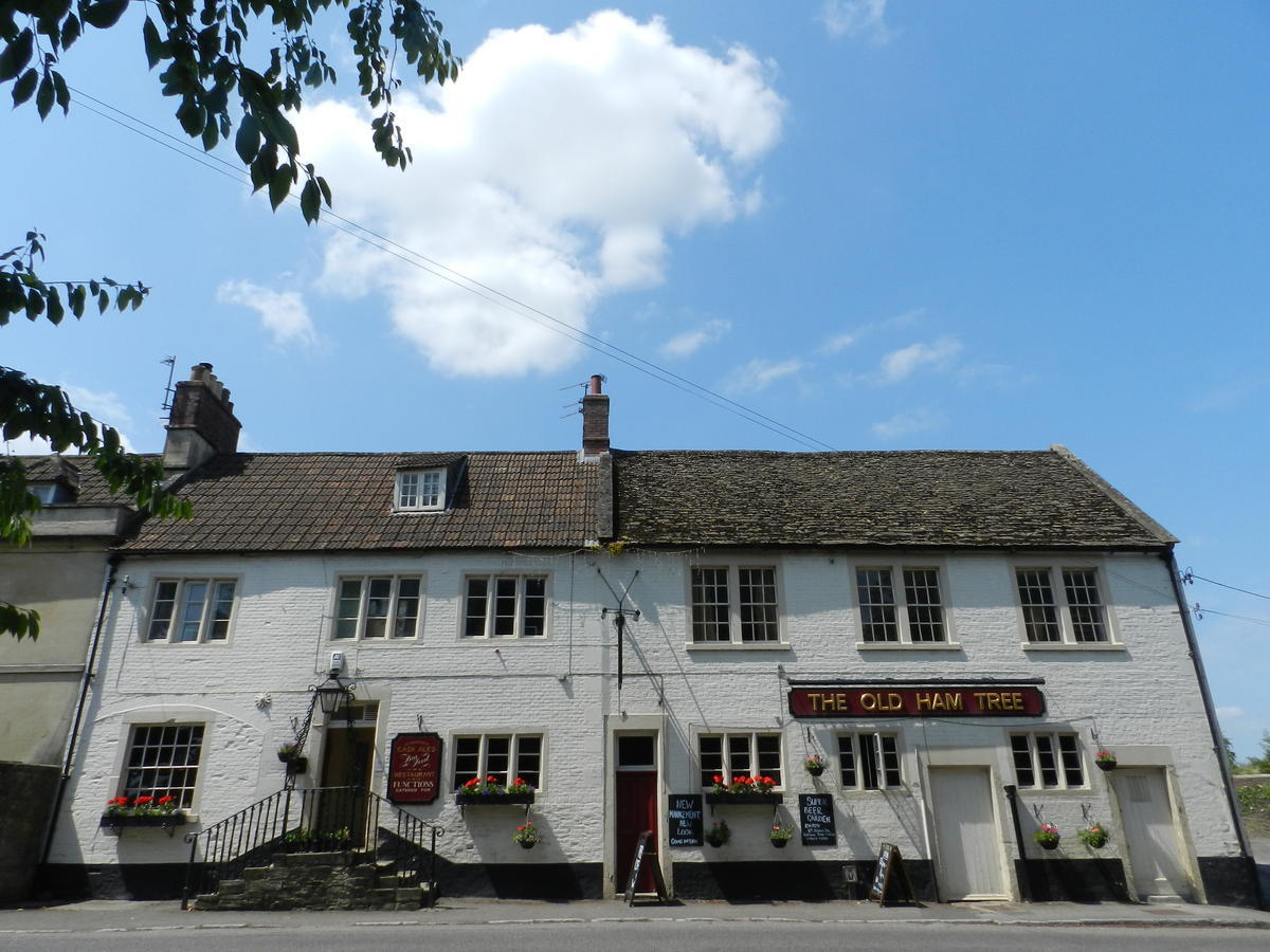 Hotel The Old Ham Tree Holt  Exterior foto